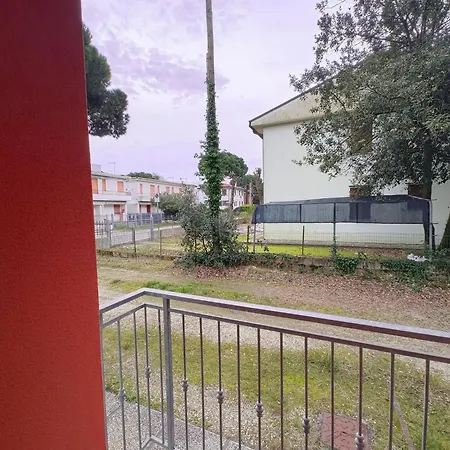 Daire Welcoming For Five Guests In Rosolina